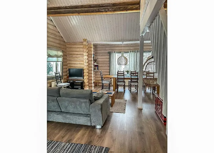 Isopyhaenmaa By Interhome 살라