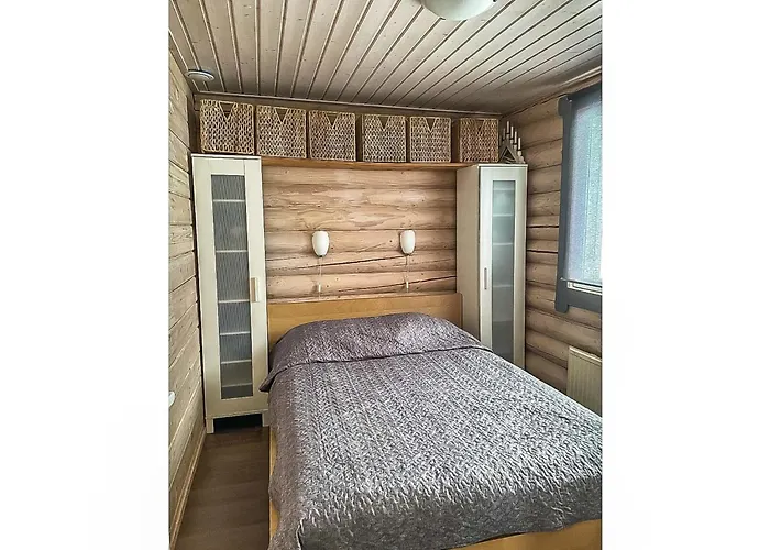 펜션 Isopyhaenmaa By Interhome *